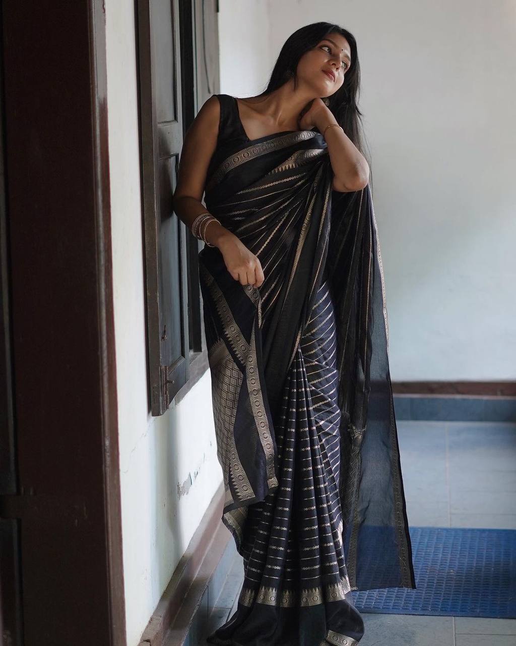 Banarasee Handwoven Soft Semi Silk Saree With Contrast Border Design-F