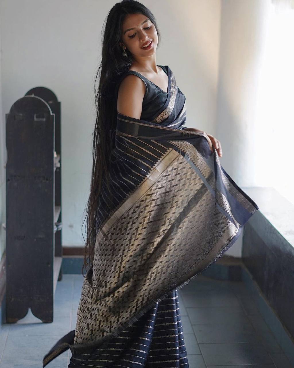 Black Pure Soft Semi-Silk Saree with Stylish Blouse Piece