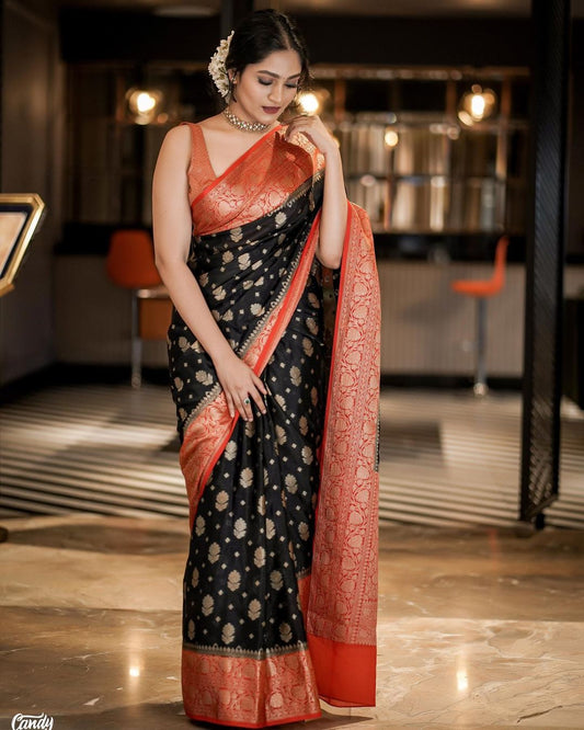 Black Twirling Elegance Pure Soft Silk Saree with Matching Blouse Piece